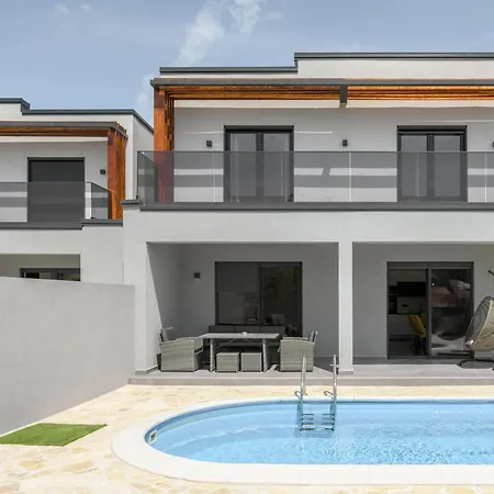 Sun&moon Labin (Istria)